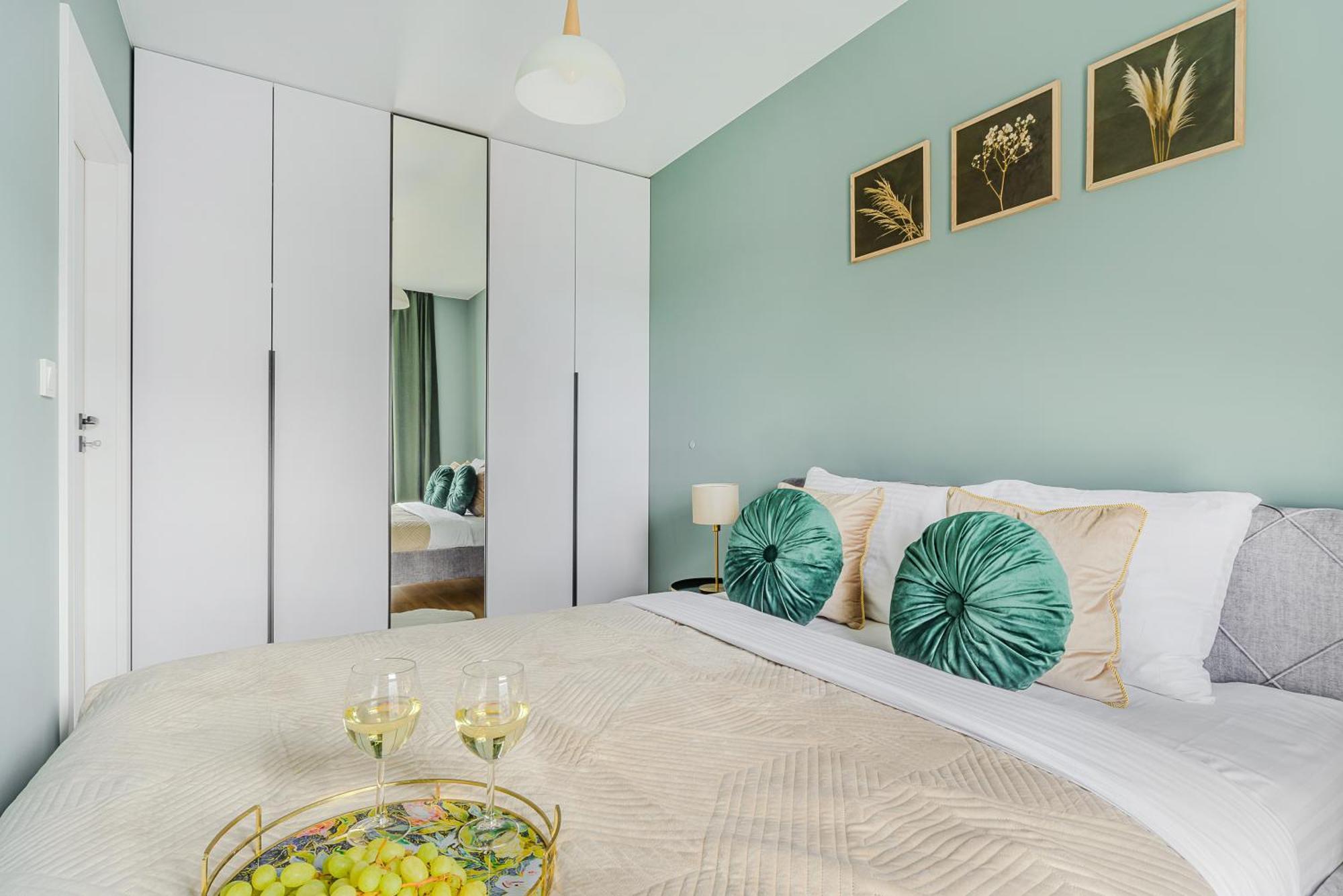 Lumina Luxury 3-Rooms Apartments With Parking Лодзь Екстер'єр фото